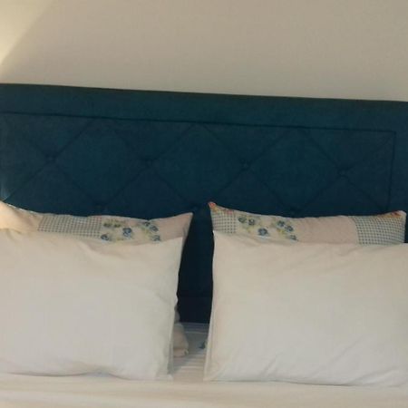 Jure Apartment สปลิท ภายนอก รูปภาพ